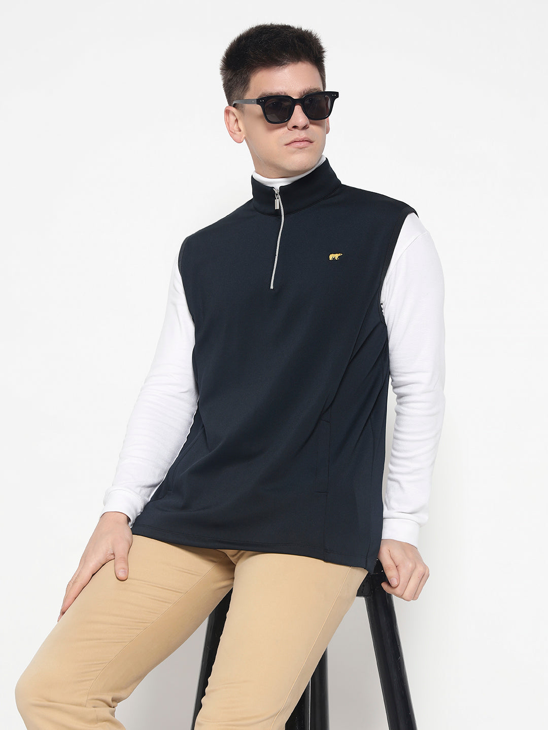 Men's Sleevless Tech Vest – Charcol Grey